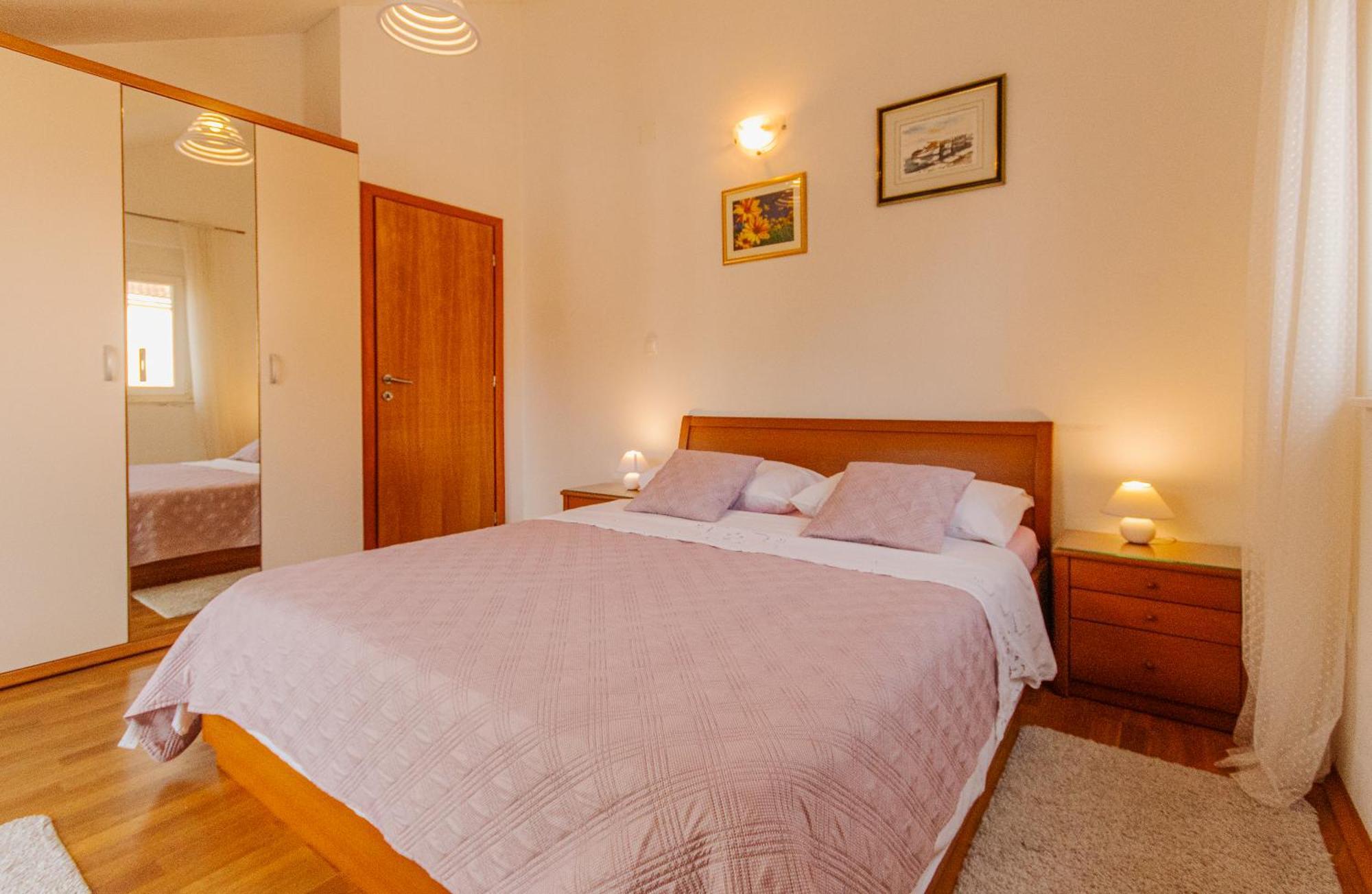 Spacious Sea View Near Marjan & Leilighet Split